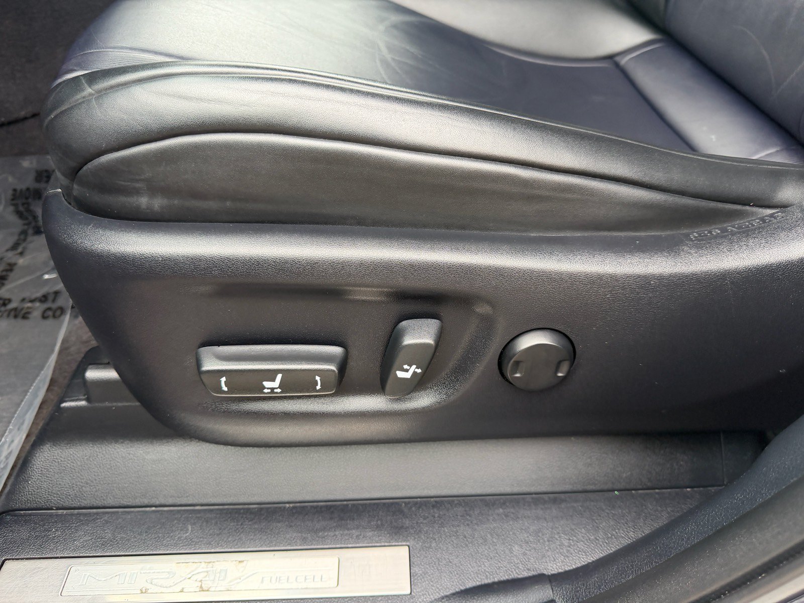 Used 2017 Toyota Mirai FWD image 20