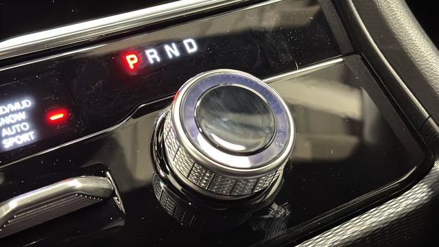 New 2026 Jeep Grand Cherokee Altitude AWD/4WD image 32