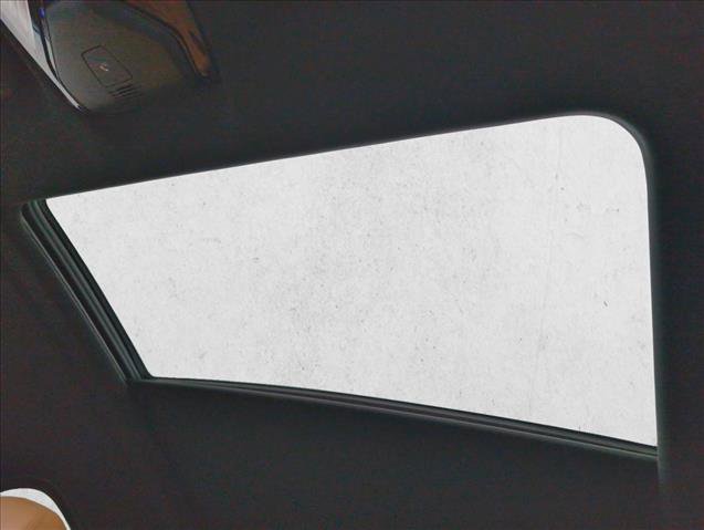 Used 2024 BMW X4 M40i image 17