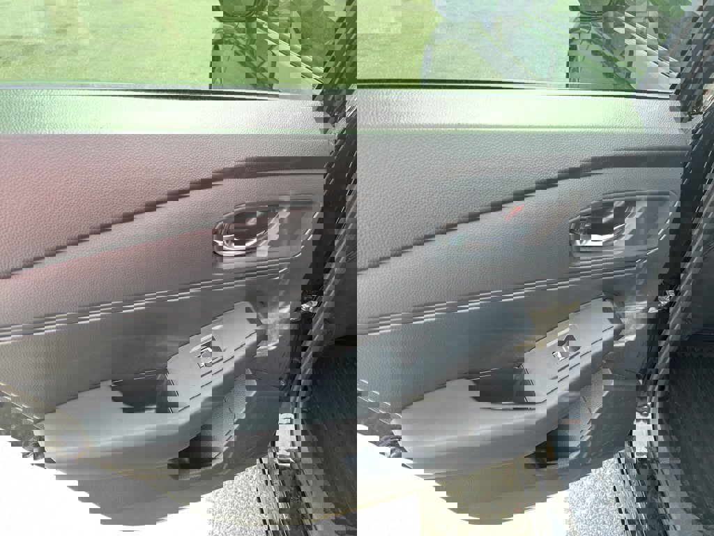 Used 2023 Honda Accord EX-L image 17