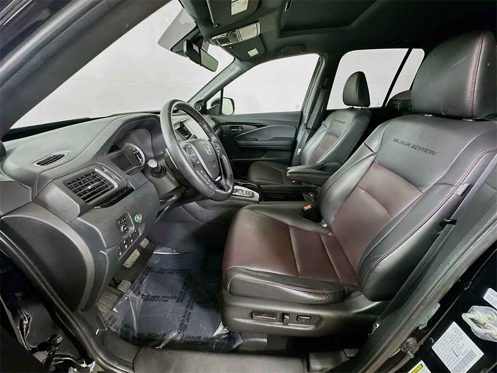 Used 2022 Honda Ridgeline Black Edition image 15