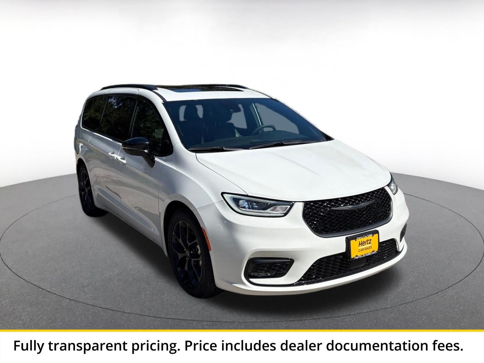 Used 2025 Chrysler Pacifica Limited FWD video 1