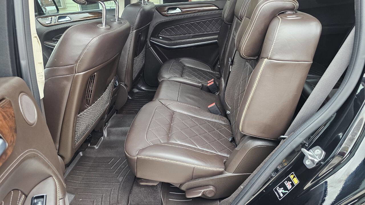 Used 2019 Mercedes-Benz GLS 550 4MATIC image 19