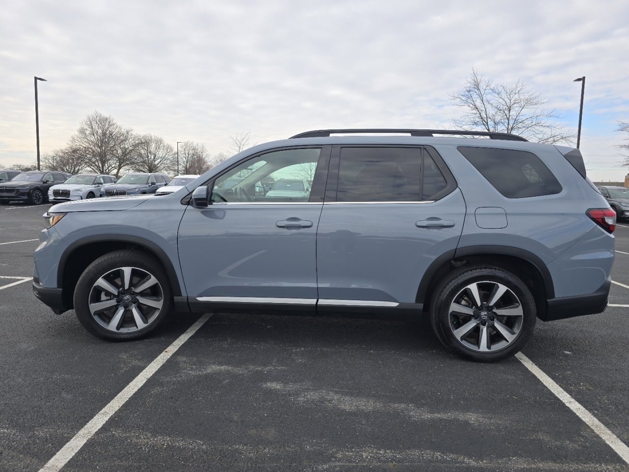 Used 2025 Honda Pilot Touring image 16