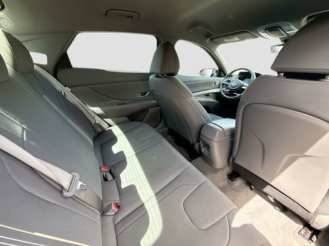 Certified 2025 Hyundai Elantra Sport FWD image 25