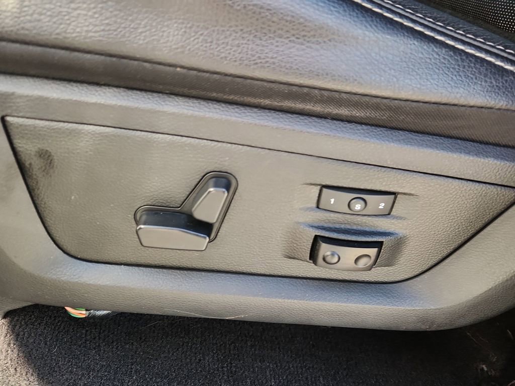 Used 2018 RAM 2500 Laramie w/ Sport Appearance Group image 8