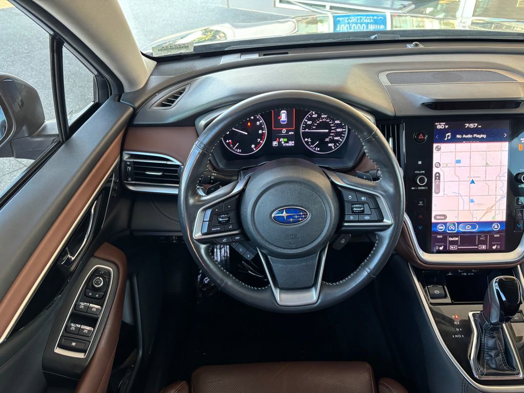 Used 2022 Subaru Outback Touring w/ Popular Package #2 image 10