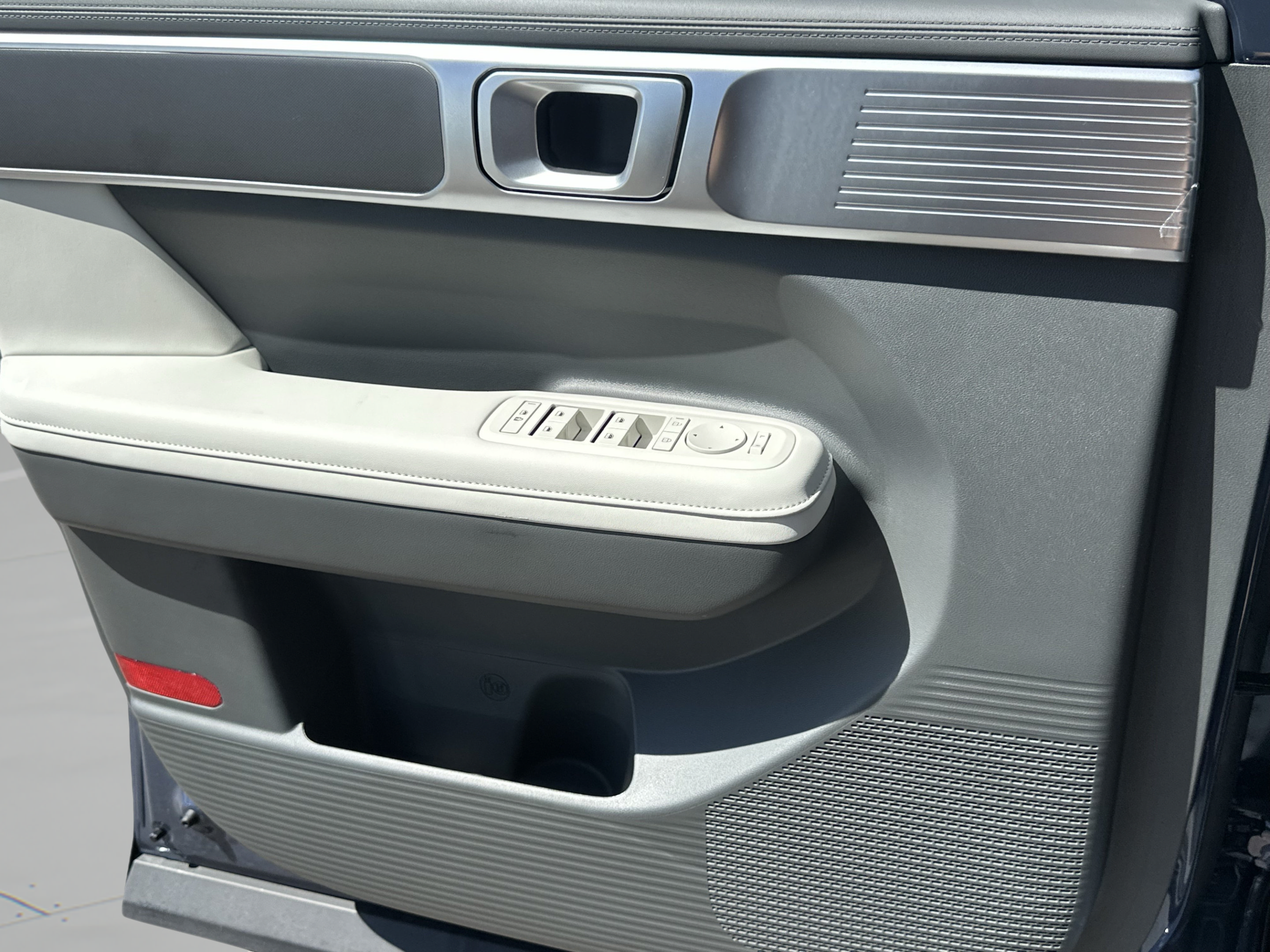 New 2027 Hyundai Santa Fe SEL FWD image 19