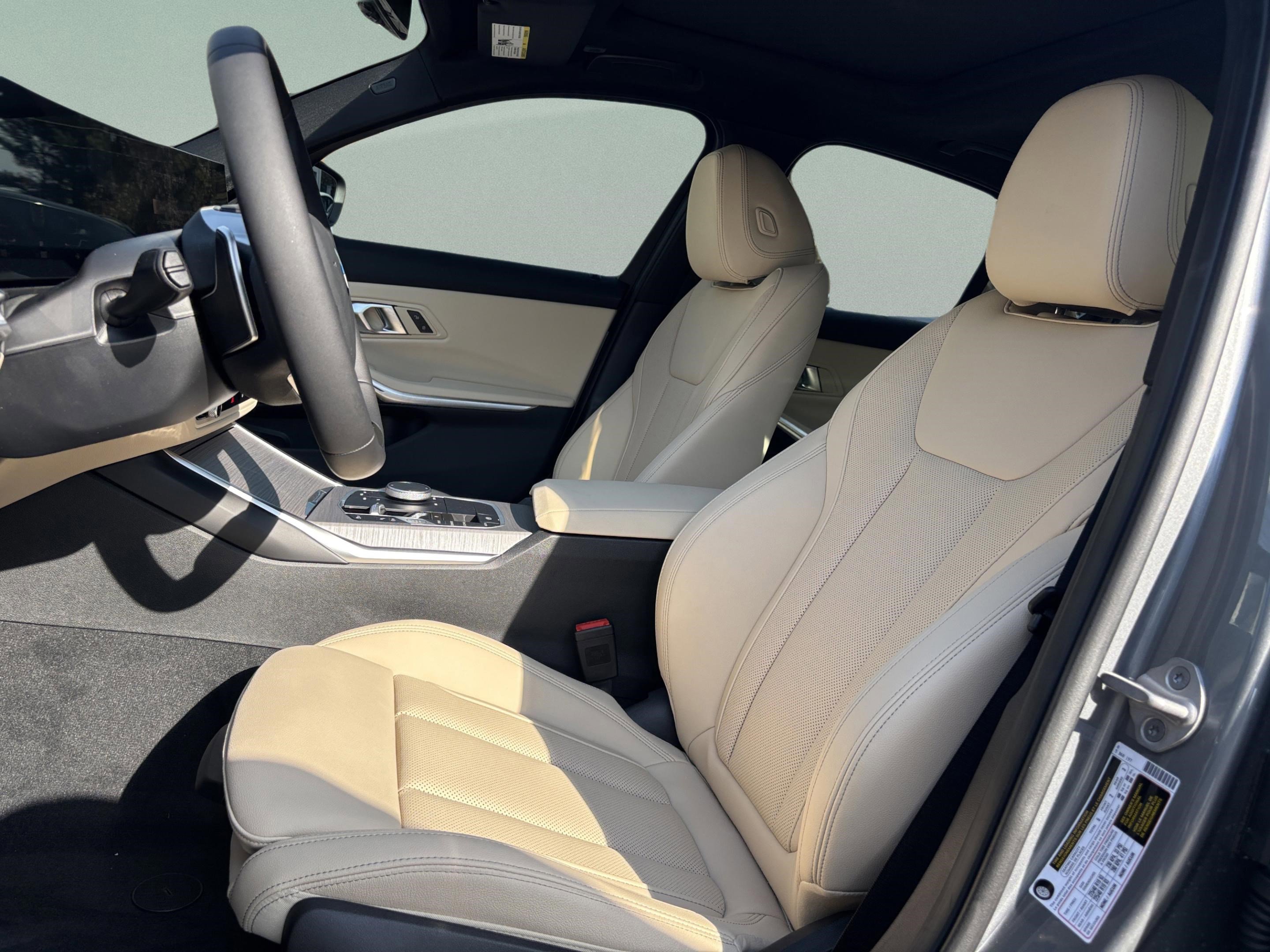 Used 2026 BMW 330i Sedan w/ Convenience Package image 19