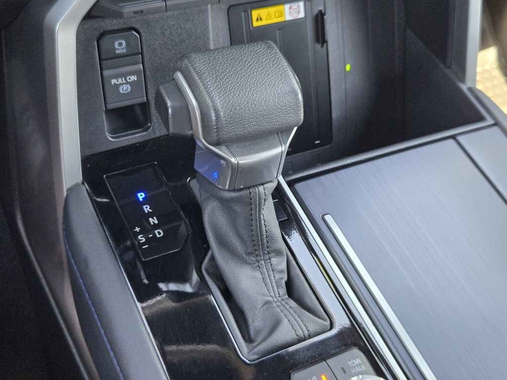 Used 2023 Toyota Tundra Platinum AWD/4WD image 35