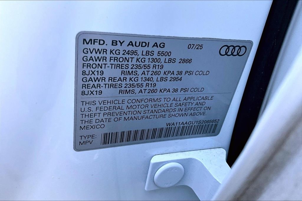Used 2025 Audi Q5 Premium w/ Convenience Package AWD/4WD image 19