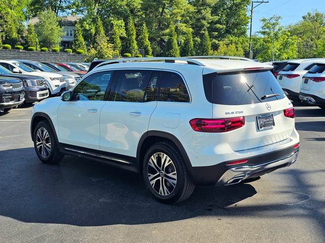 New 2026 Mercedes-Benz GLB 250 4MATIC image 11