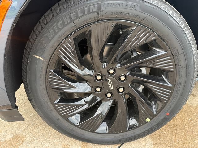 New 2027 Lincoln Navigator Reserve w/ Jet Appearance Package AWD/4WD image 15