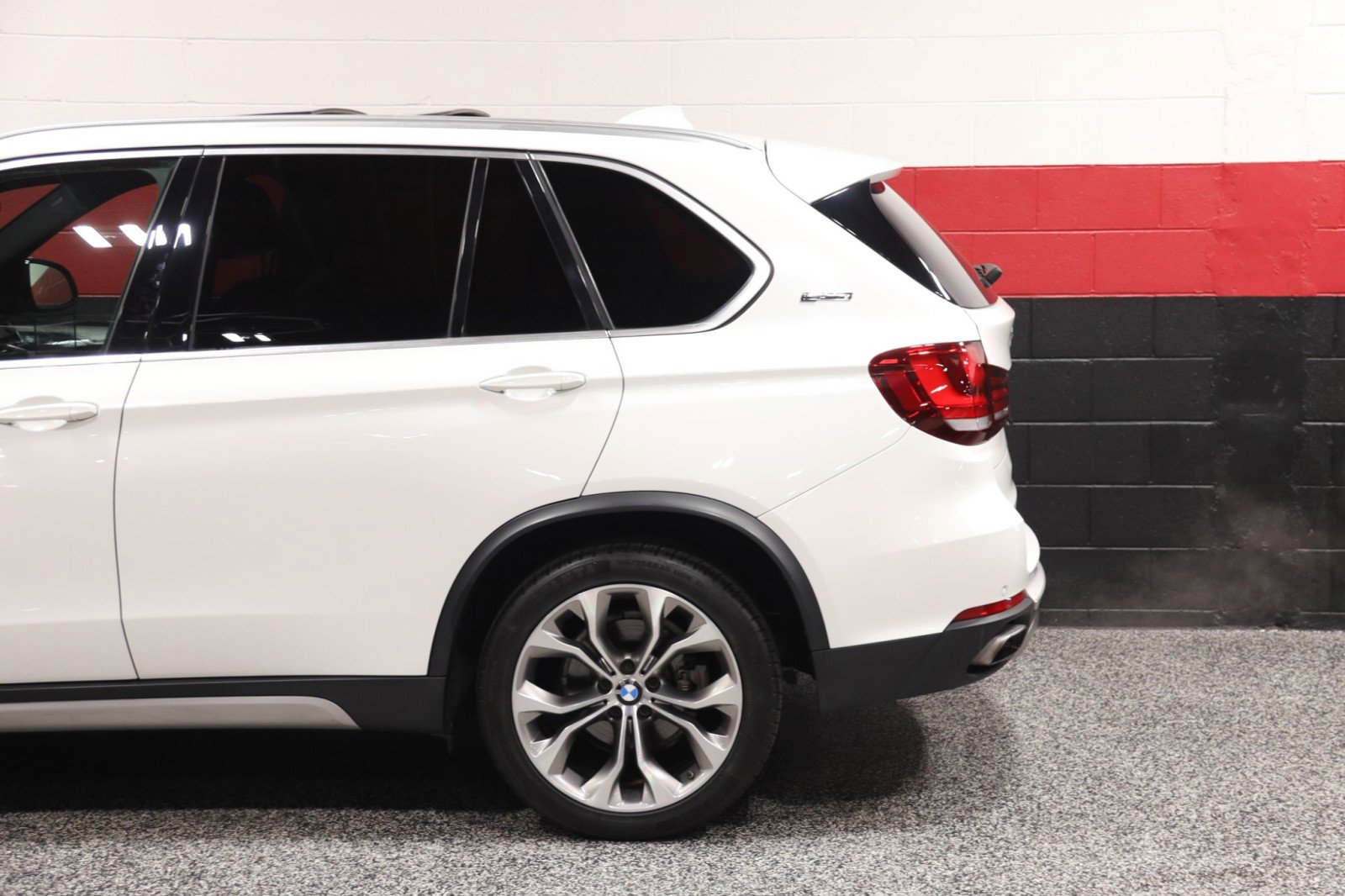 Used 2017 BMW X5 xDrive40e AWD/4WD image 20