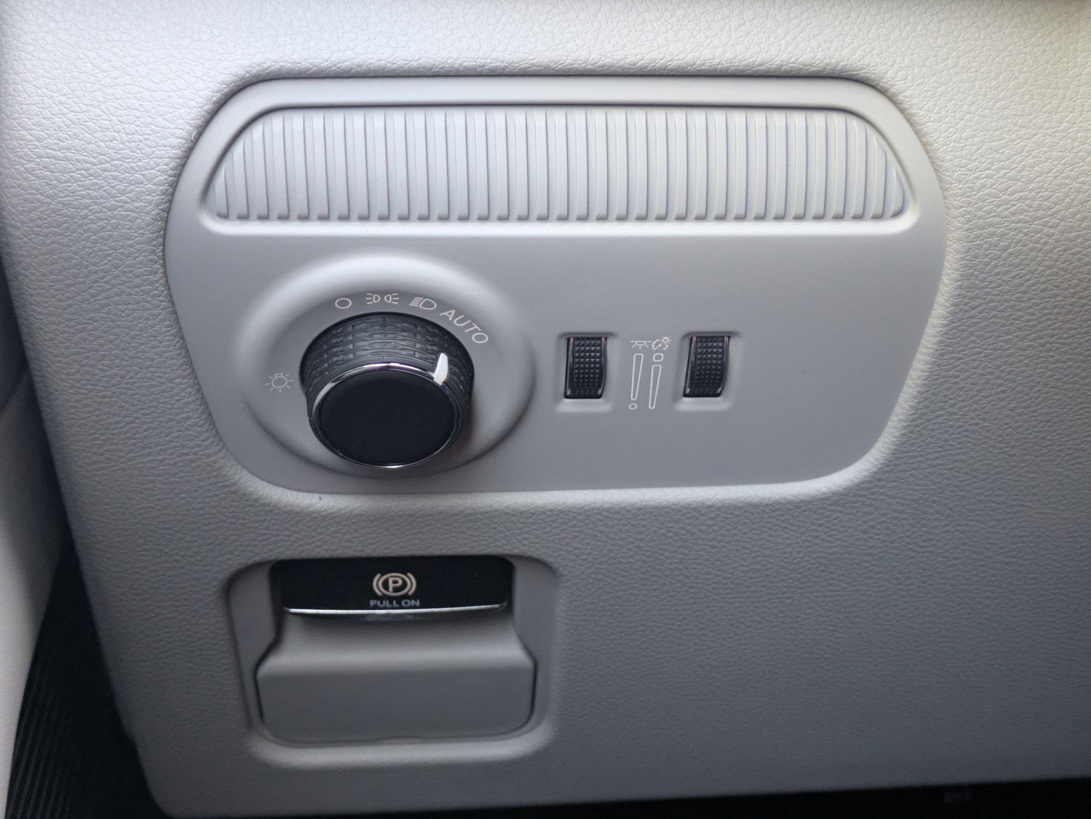 New 2026 Jeep Grand Wagoneer L Summit w/ Rear Seat Video Group I image 18