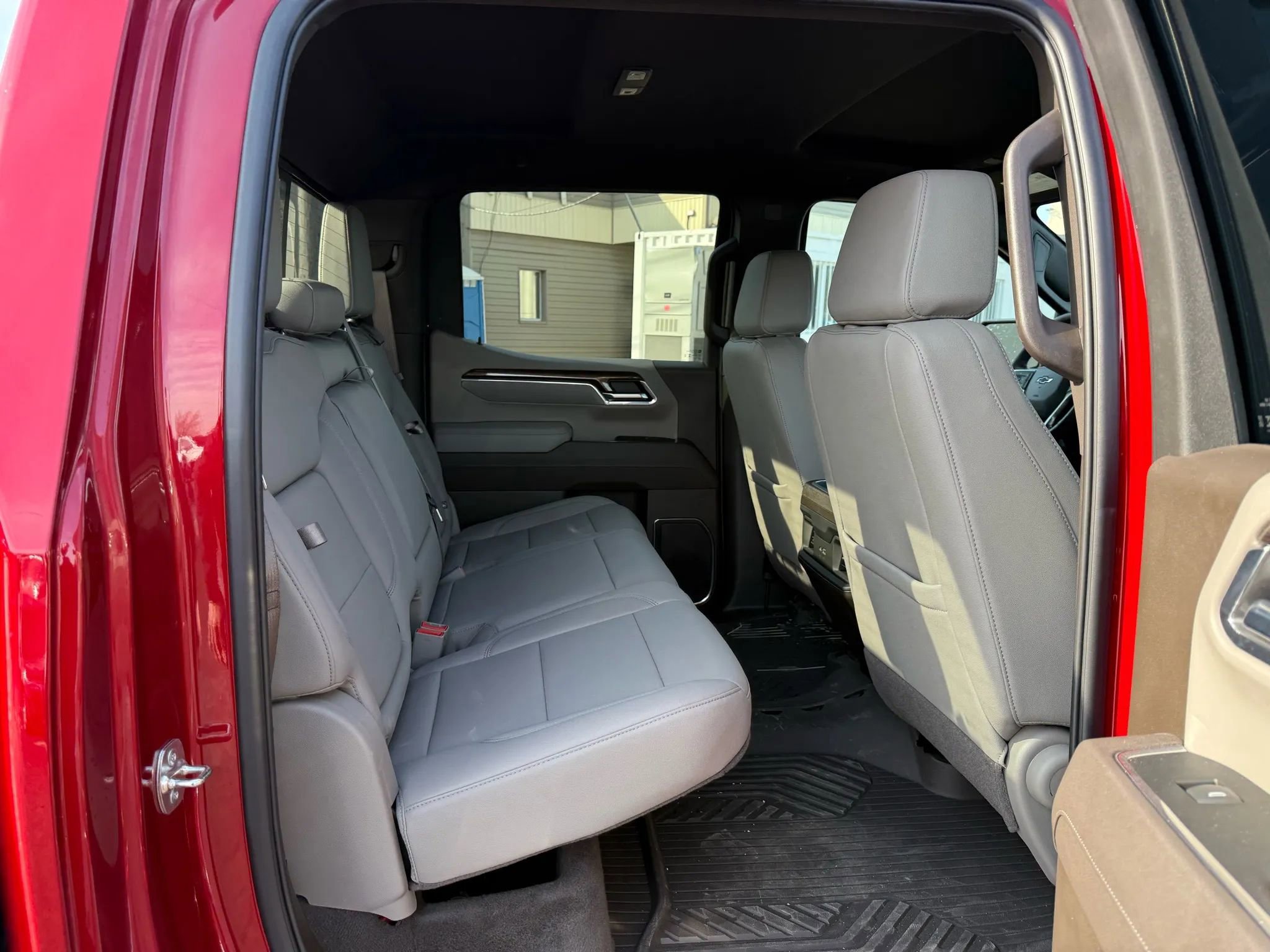 Used 2025 Chevrolet Silverado 1500 RST image 54