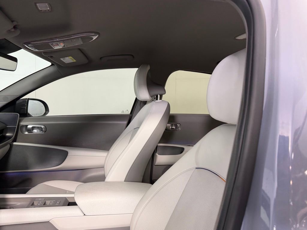 Used 2025 Hyundai Ioniq 6 SEL image 25