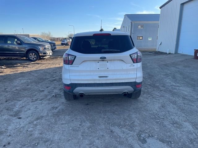 Used 2017 Ford Escape SE image 6