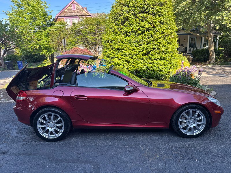 Used 2006 Mercedes-Benz SLK 350 image 11