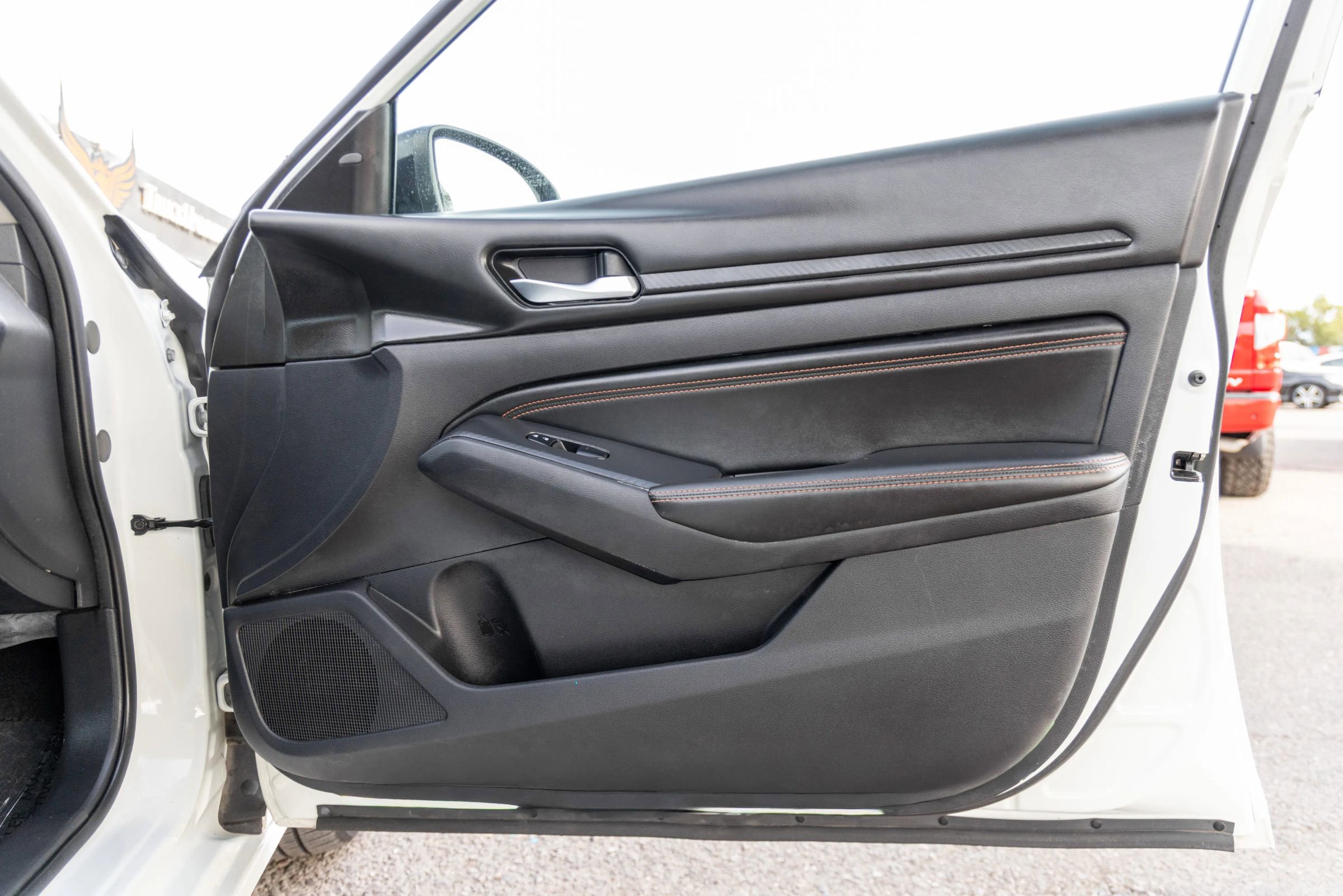 Used 2020 Nissan Altima 2.5 SR image 14