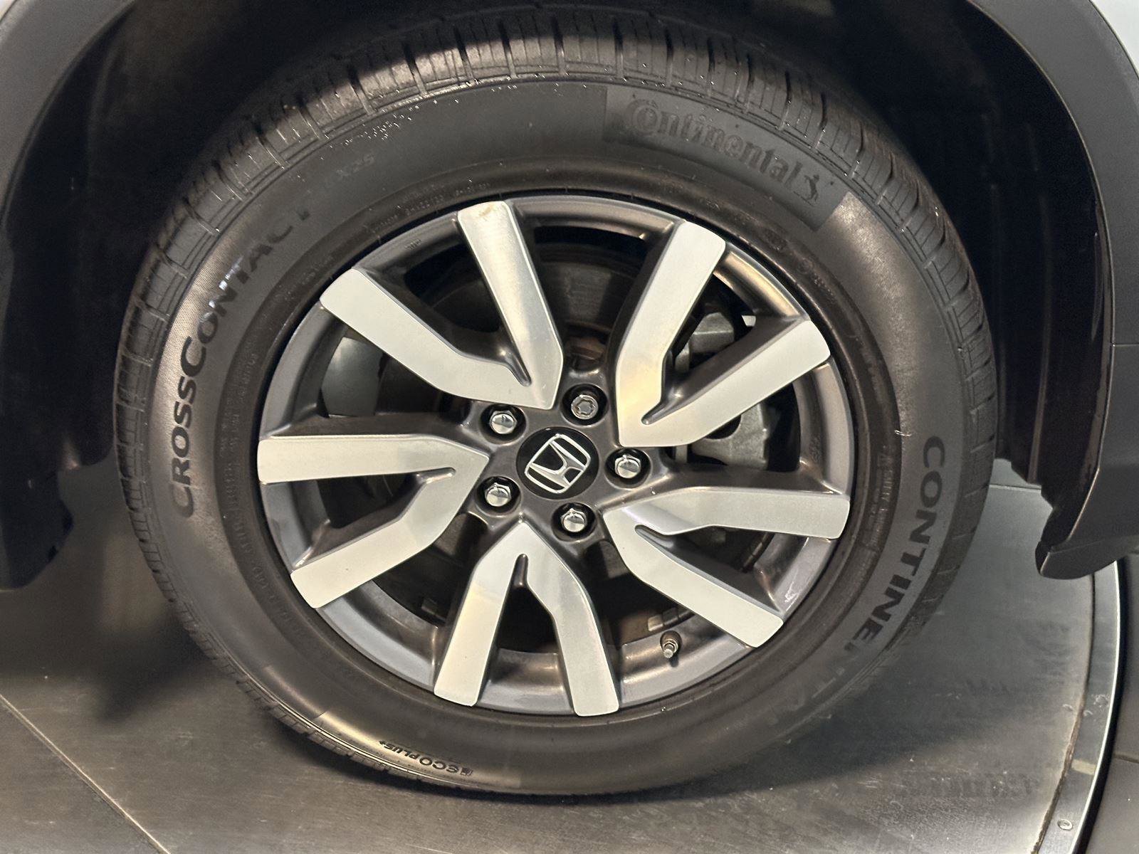 Used 2021 Honda Pilot EX image 17