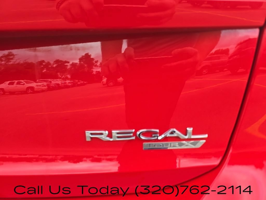 Used 2019 Buick Regal Preferred w/ Sights and Sounds Package AWD/4WD image 7