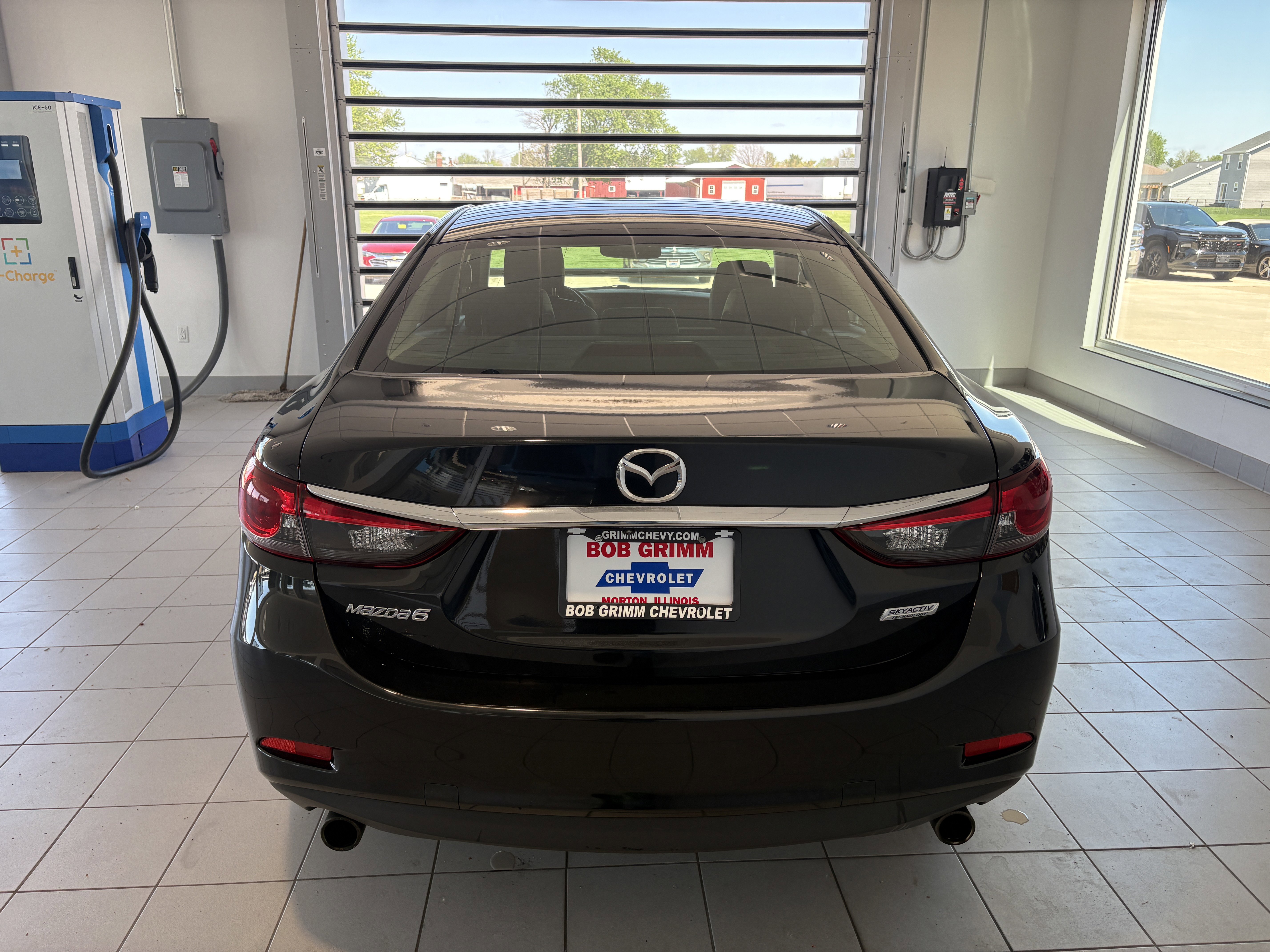 Used 2014 MAZDA MAZDA6 Touring w/ Touring Technology Package image 4