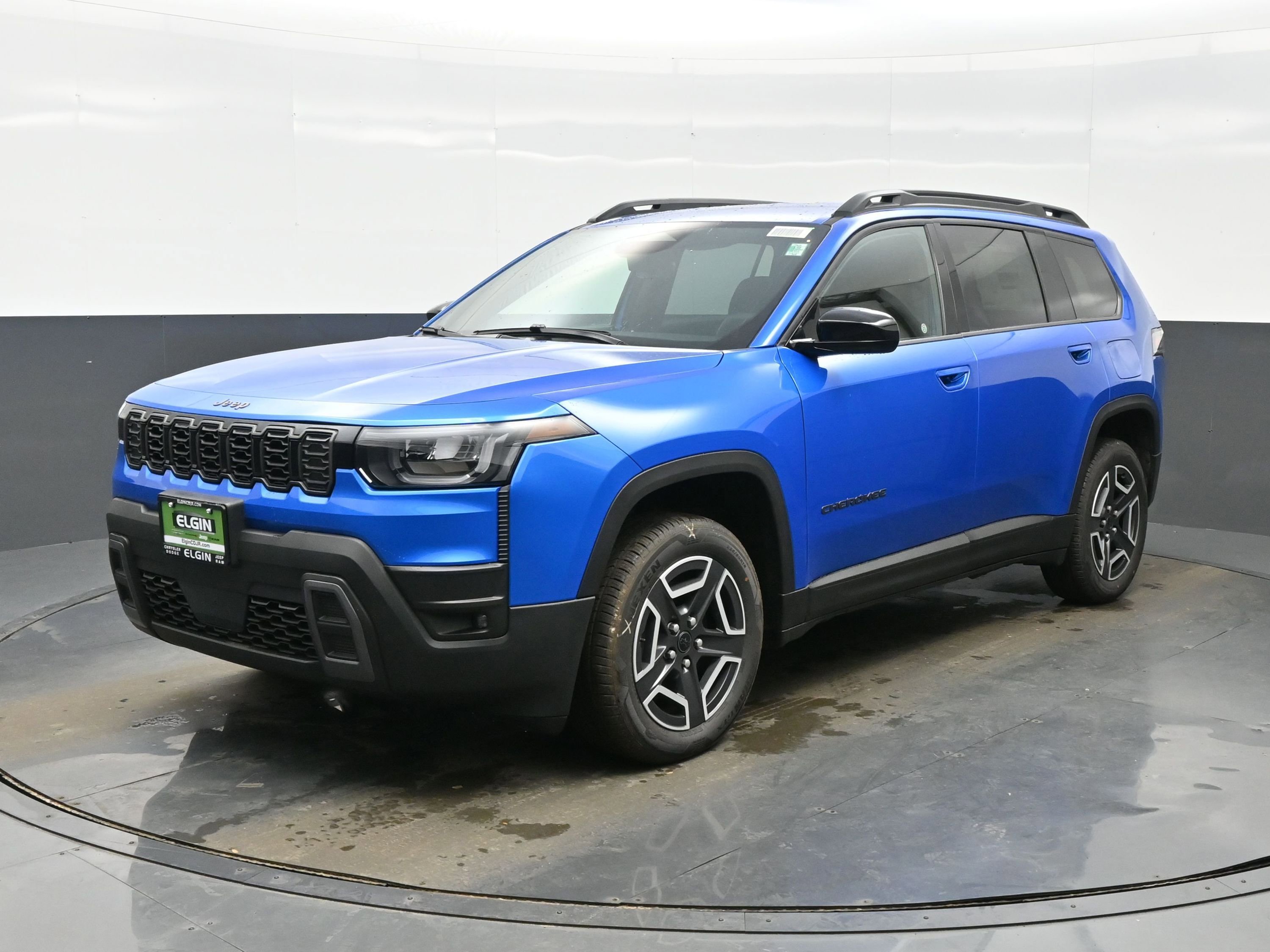 New 2026 Jeep Cherokee Laredo AWD/4WD image 2