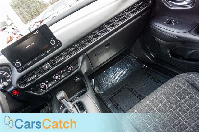 Used 2023 Honda HR-V LX image 25