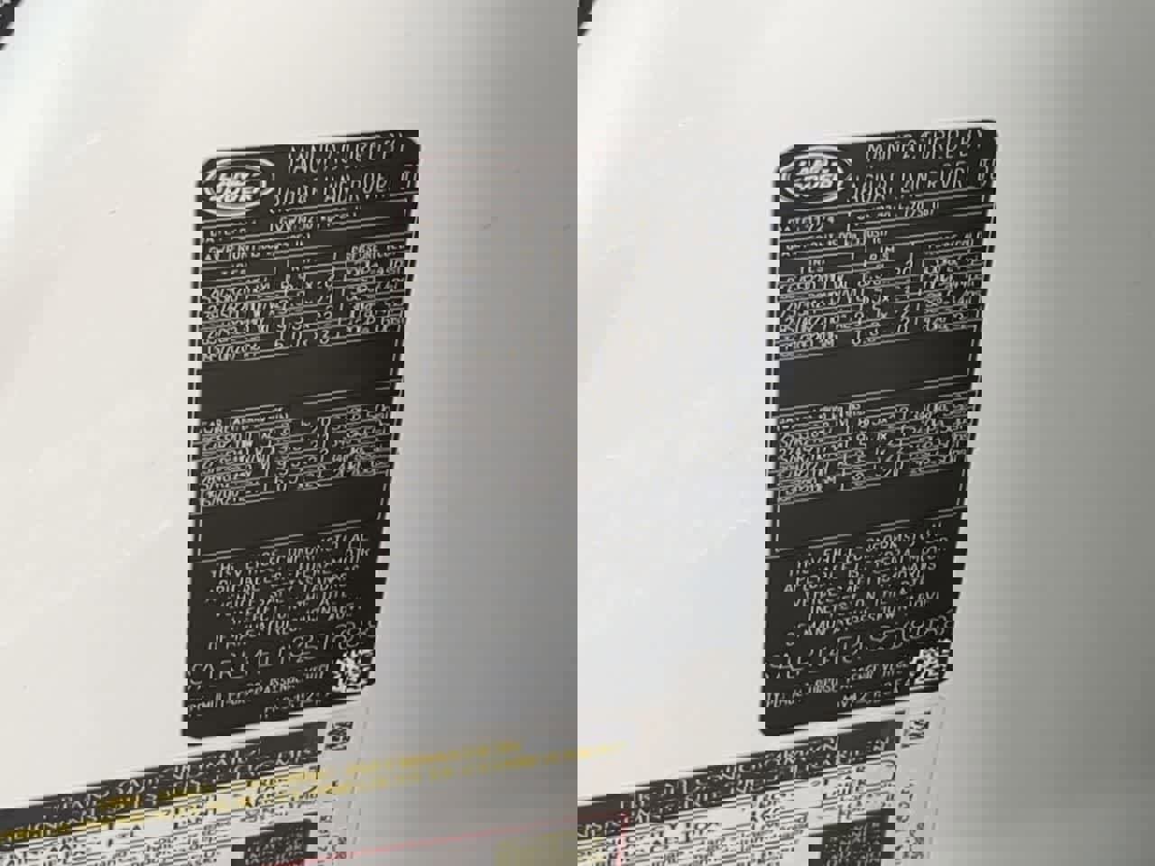 Used 2025 Land Rover Discovery Dynamic SE image 39