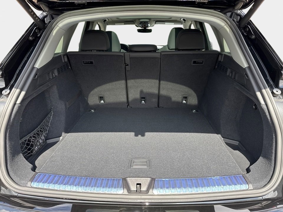 Certified 2025 Audi Q5 2.0T Premium Plus w/ Premium Plus image 6