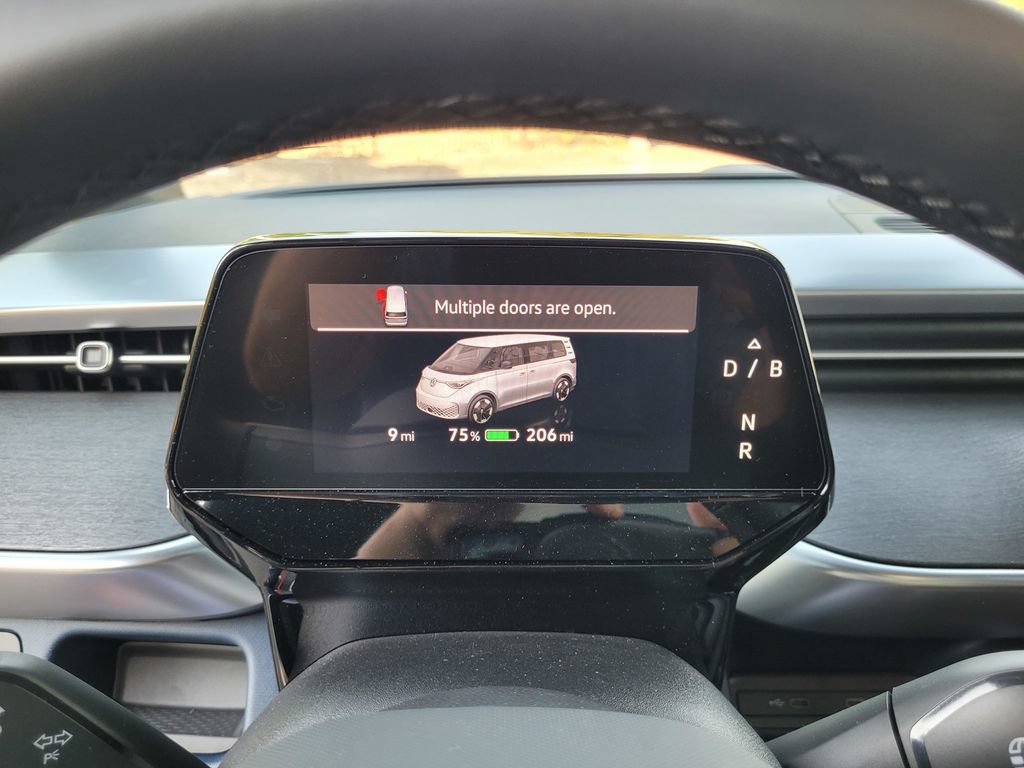 New 2025 Volkswagen ID. Buzz Pro S Plus RWD image 24