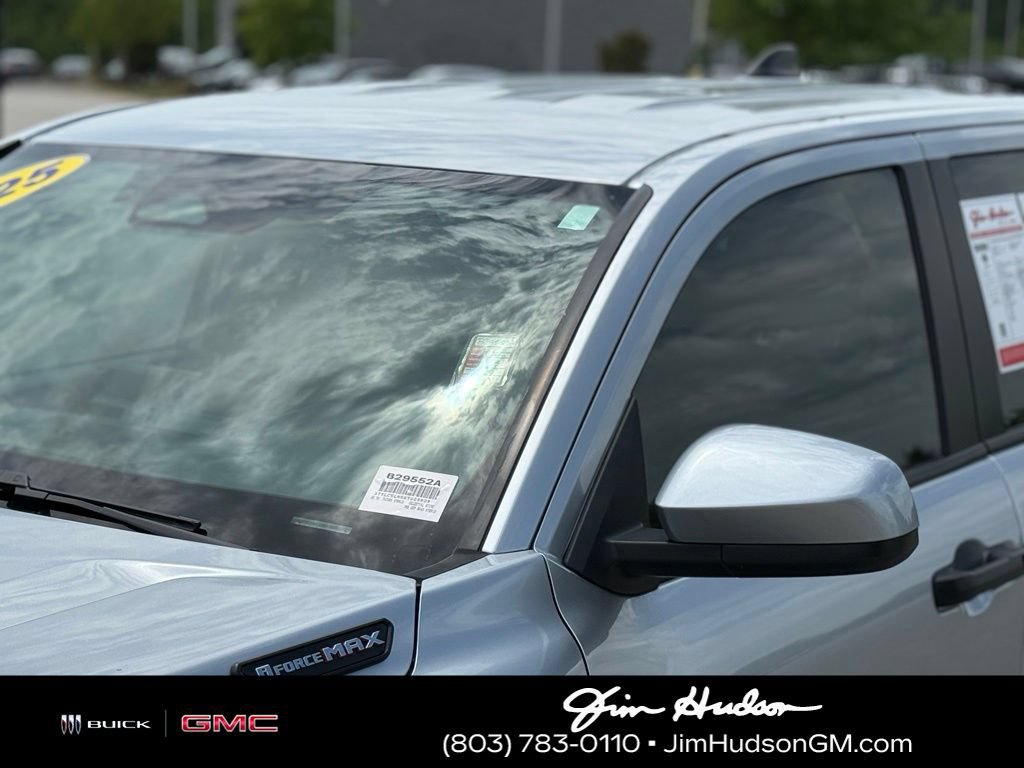 Used 2025 Toyota Tacoma TRD Off-Road AWD/4WD image 11