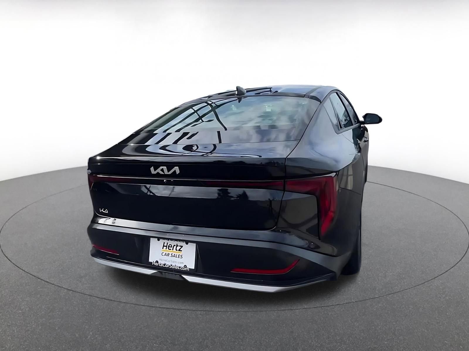 Used 2025 Kia K4 FWD image 14