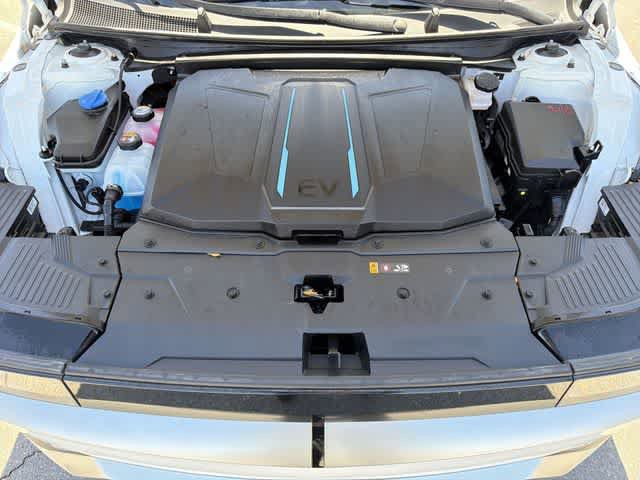 Certified 2024 Hyundai Ioniq 5 SE RWD image 11