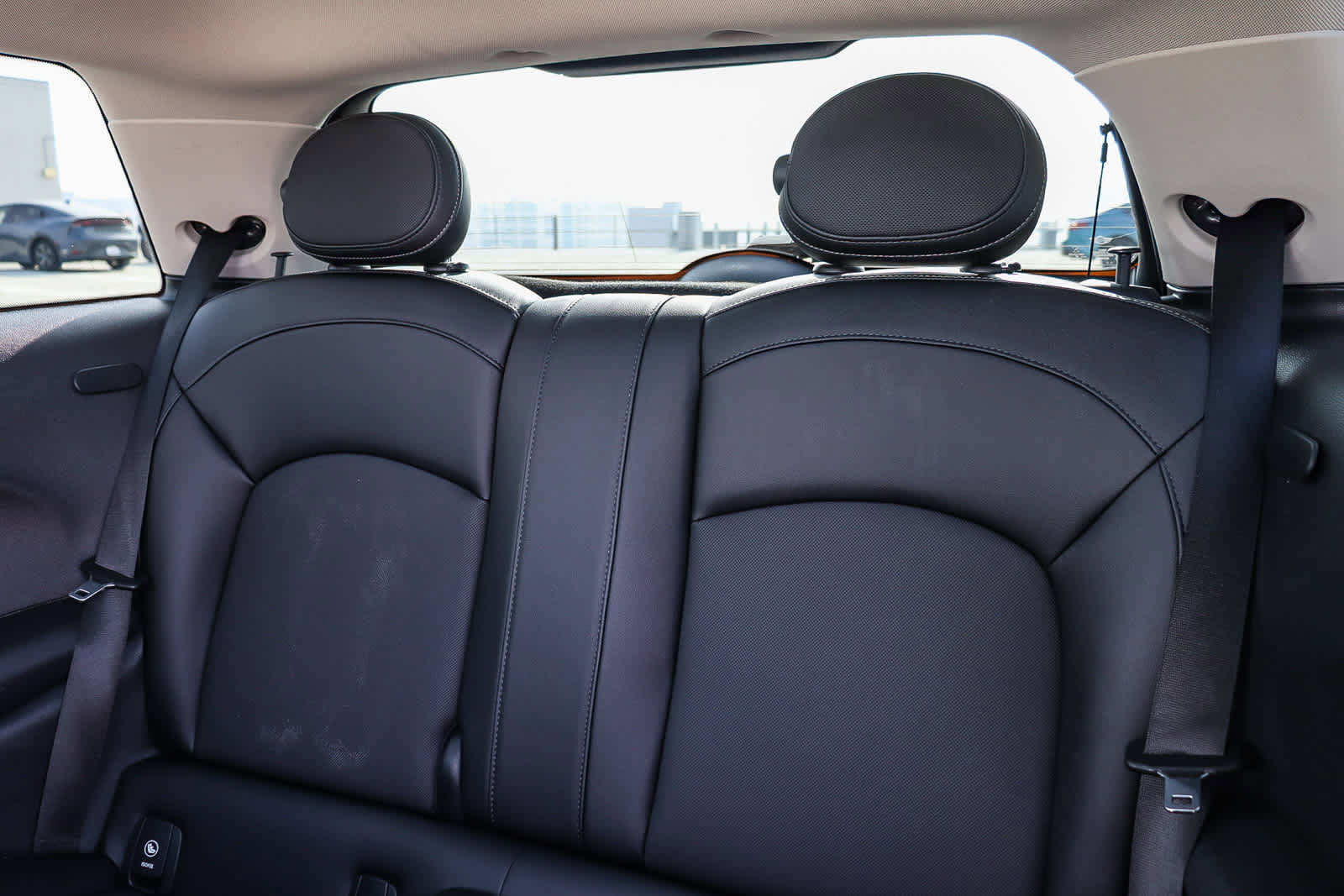 Used 2018 MINI Cooper 2-Door Hardtop image 25