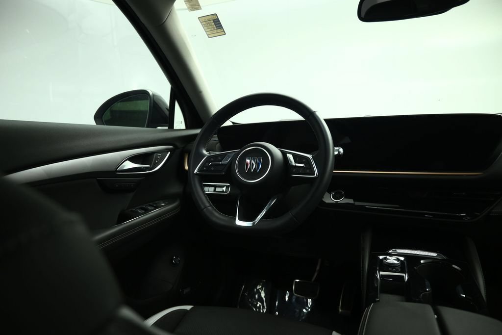 Used 2025 Buick Envision Sport Touring AWD/4WD image 39