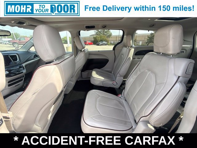 Used 2019 Chrysler Pacifica Limited FWD image 26