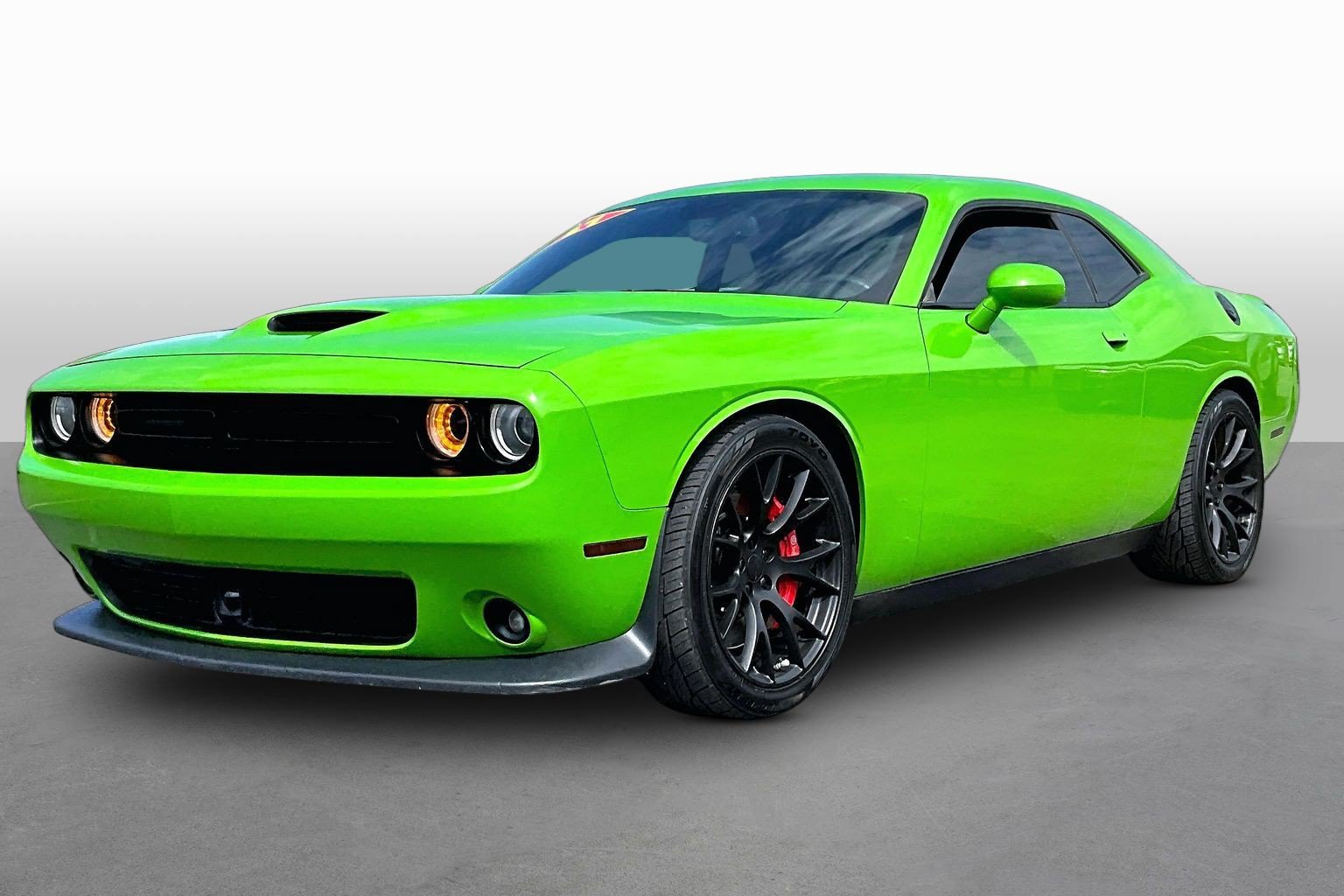 Used 2017 Dodge Challenger SRT w/ Technology Group