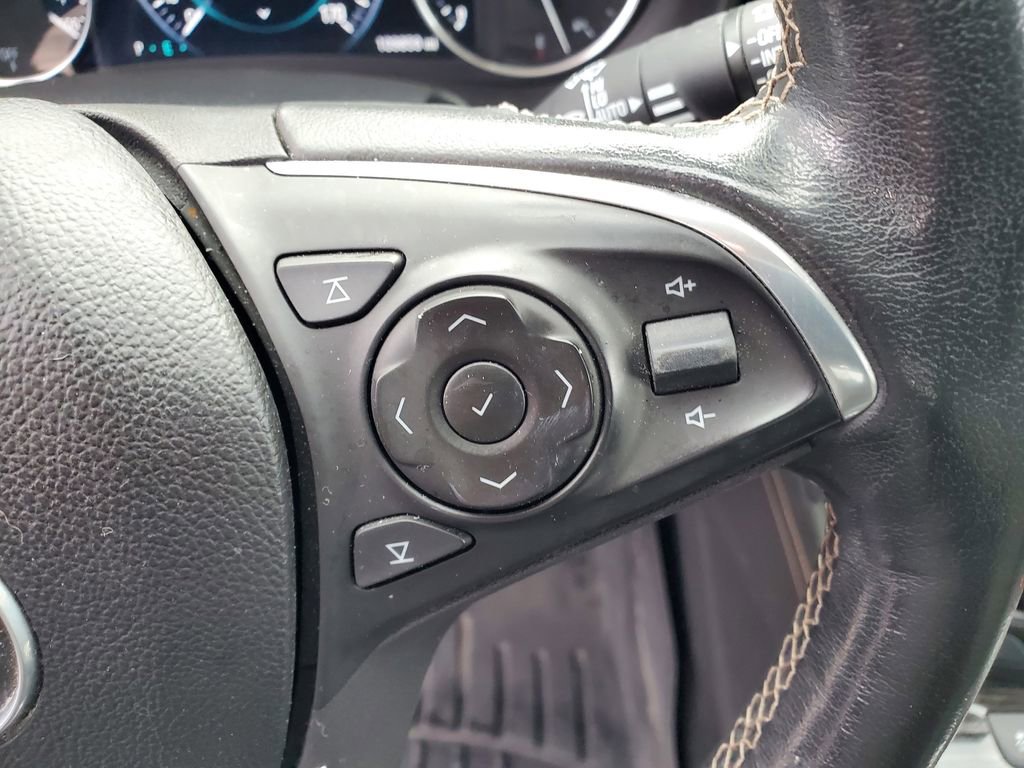 Used 2017 Buick Envision Premium image 29