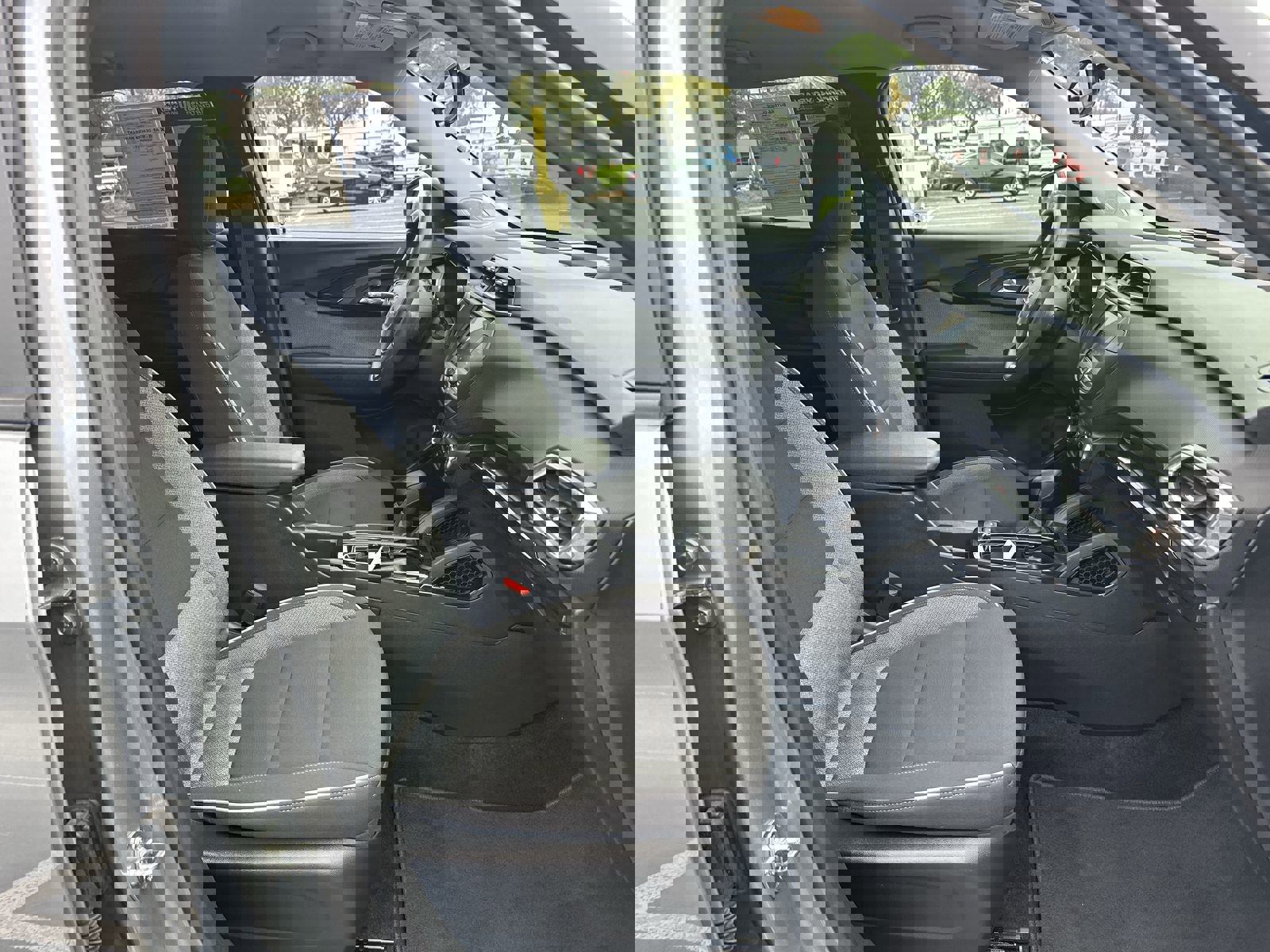 Used 2023 Chevrolet TrailBlazer LT image 22