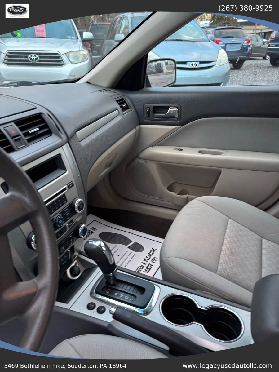 Used 2012 Ford Fusion S FWD image 24