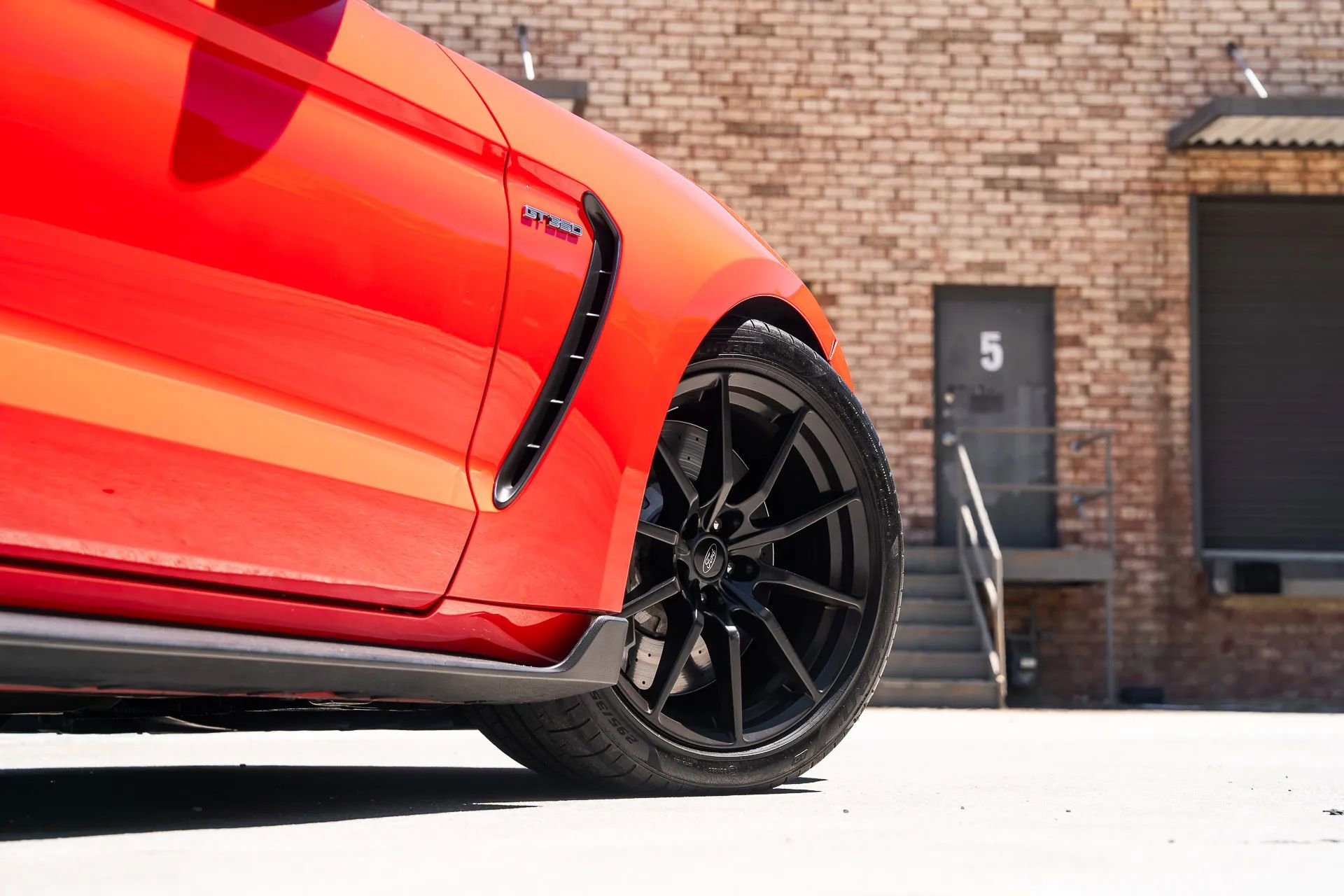 Used 2017 Ford Mustang Shelby GT350 w/ Electronics Package image 3