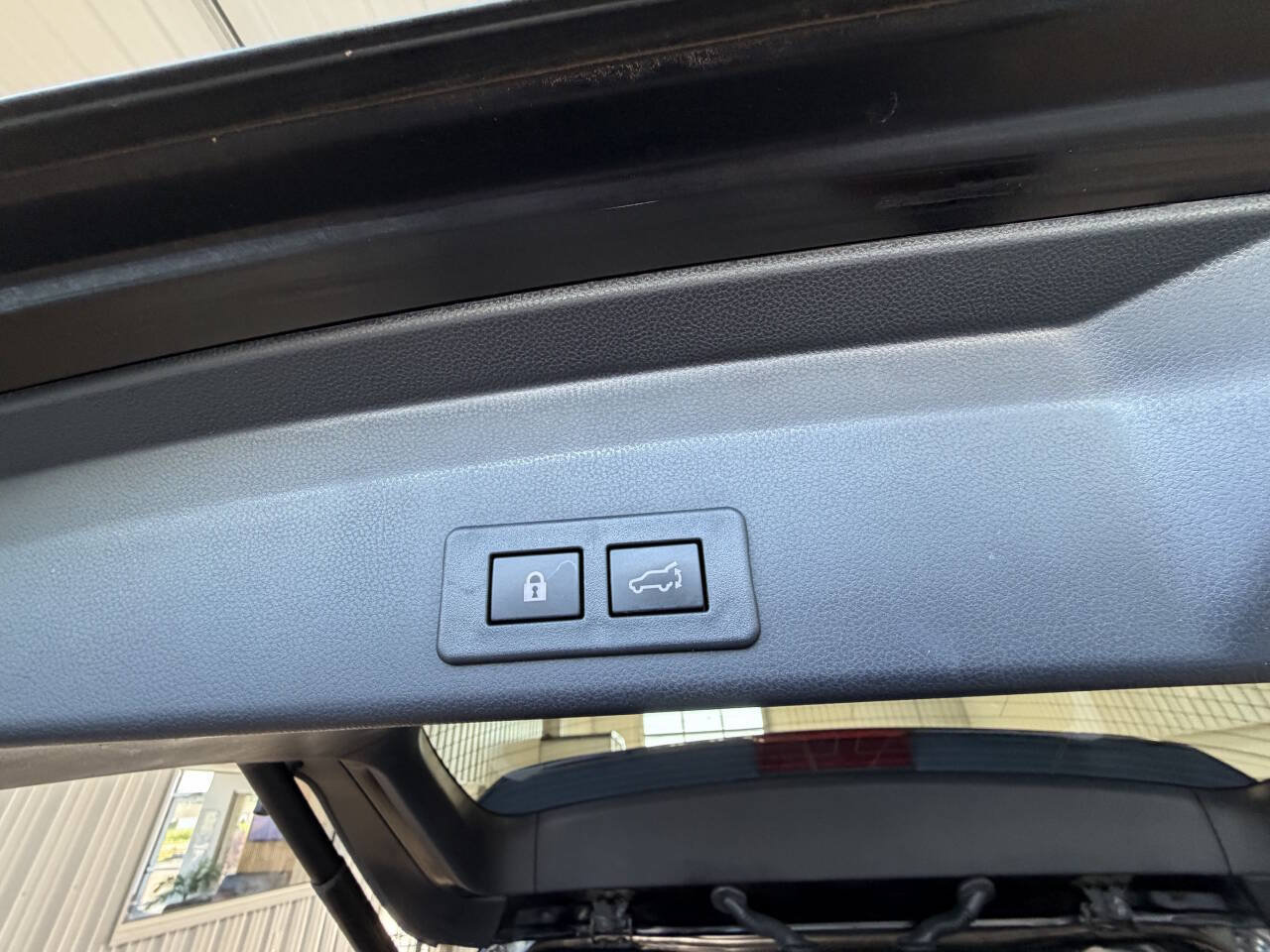 Used 2023 Subaru Ascent Limited AWD/4WD image 25