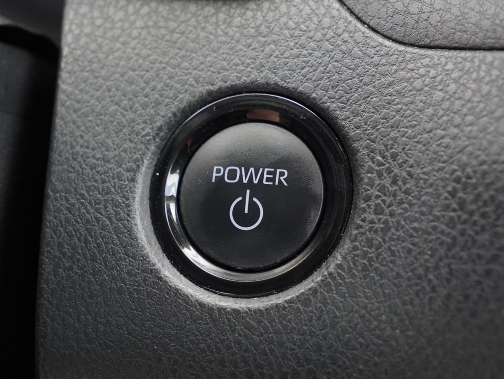 Used 2025 Toyota Camry LE FWD image 20