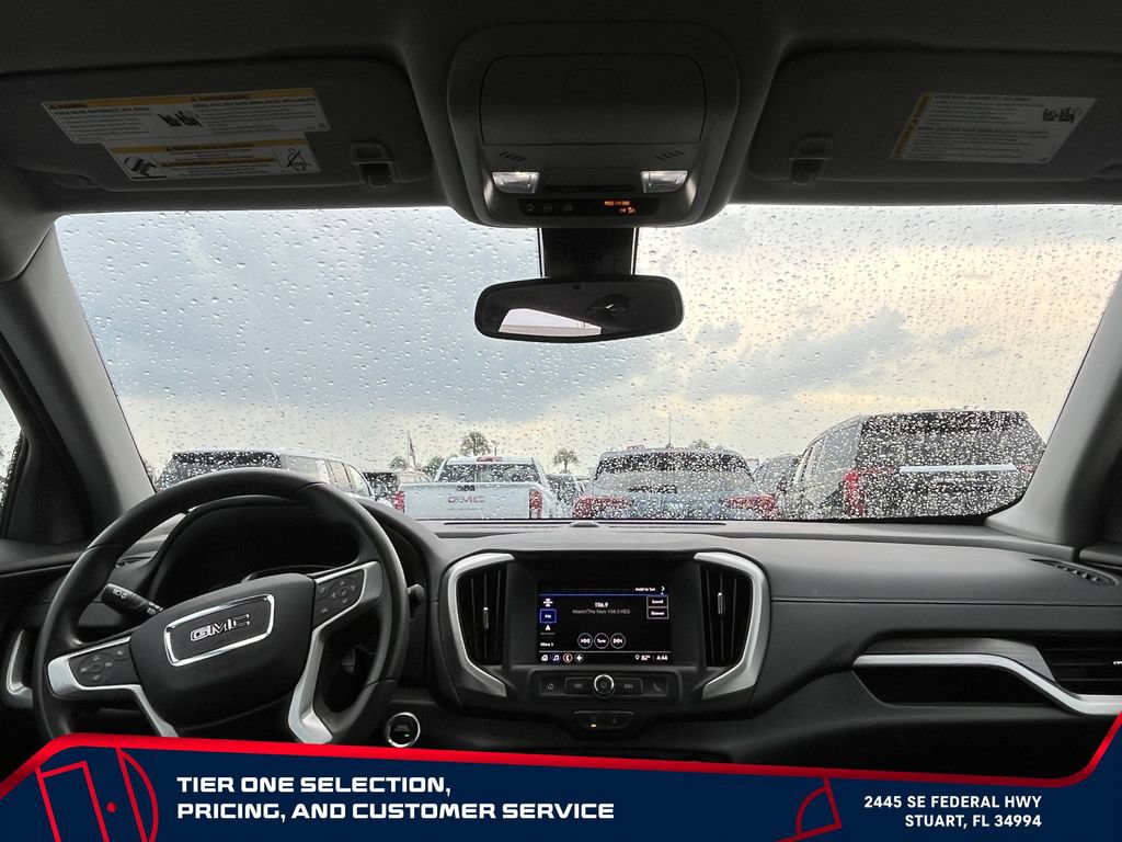 Used 2024 GMC Terrain SLE AWD/4WD image 14