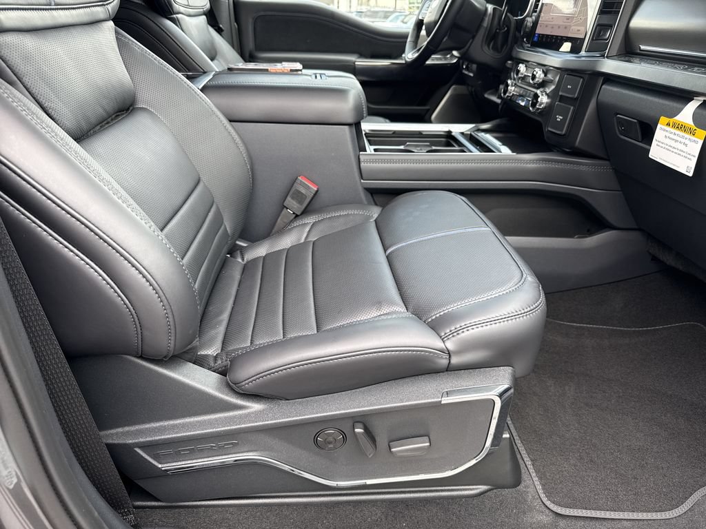 New 2026 Ford F350 Platinum AWD/4WD image 15