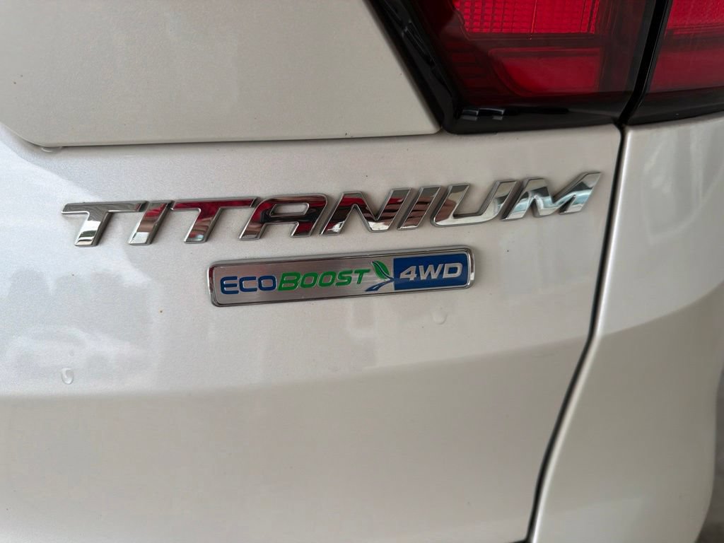 Used 2019 Ford Escape Titanium AWD/4WD image 19