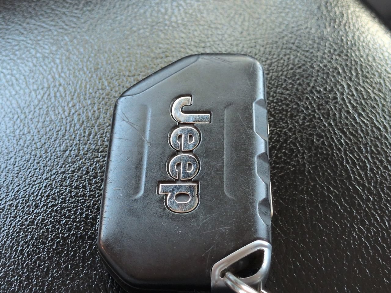 Used 2021 Jeep Gladiator Sport AWD/4WD image 27