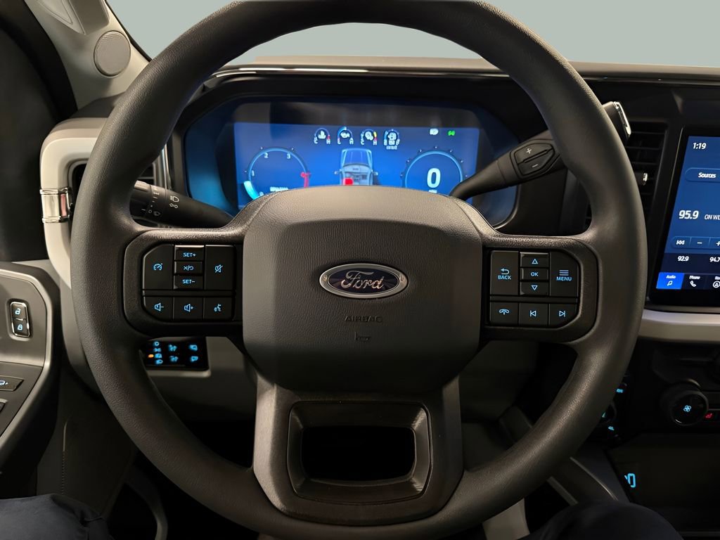 New 2026 Ford F250 XLT w/ XLT Premium Package image 21